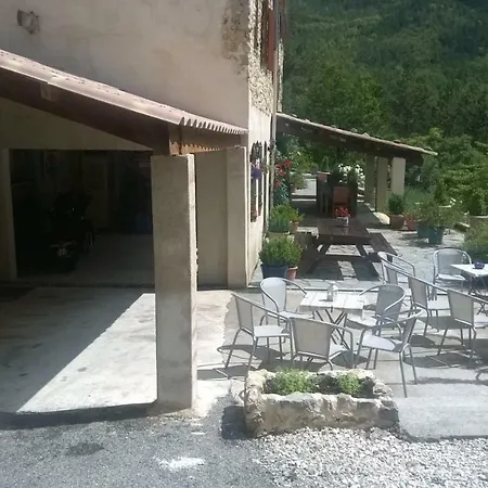 Mas Du Verdon 5*
